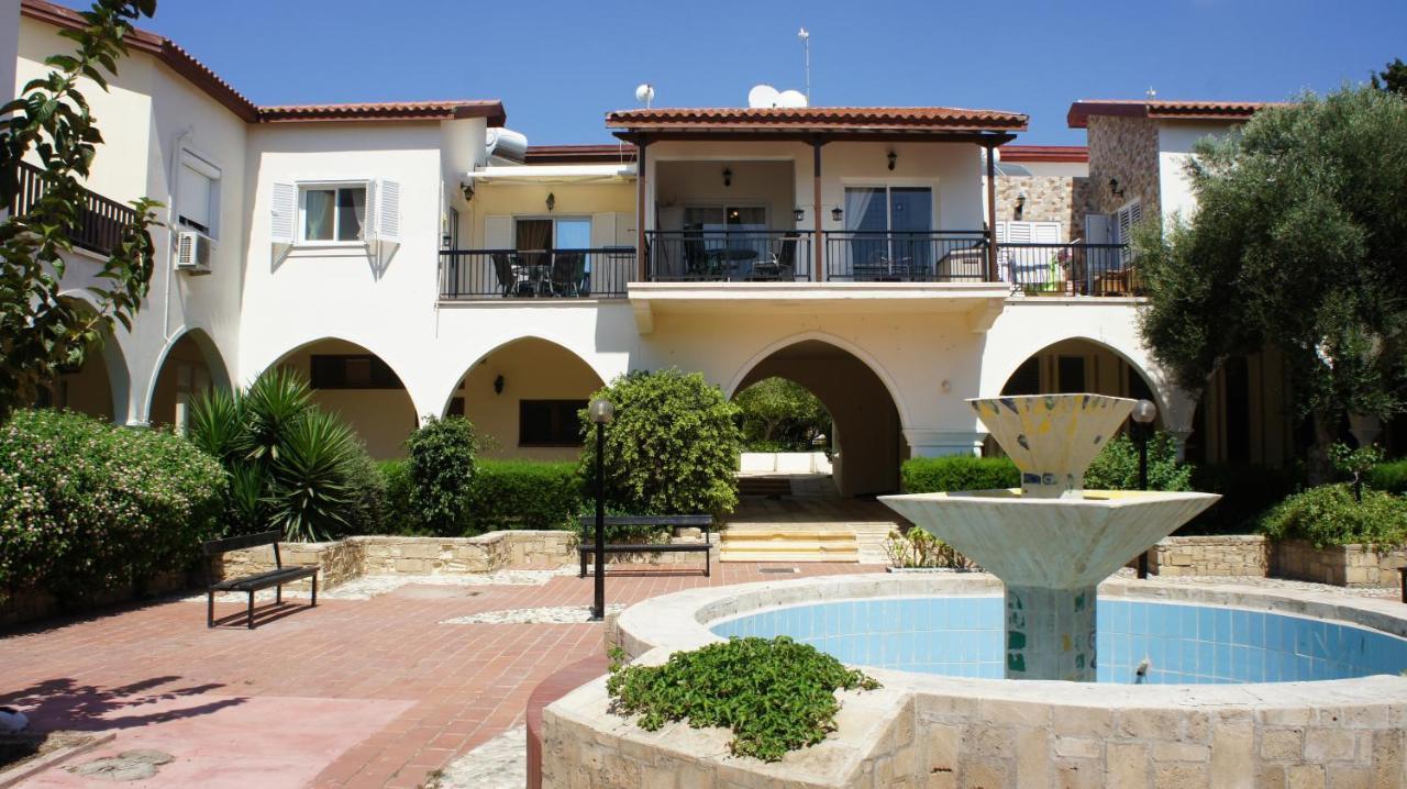 Limnaria Westpark 113 Daire Pafos Dış mekan fotoğraf
