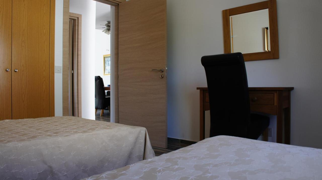 Limnaria Westpark 113 Daire Pafos Dış mekan fotoğraf