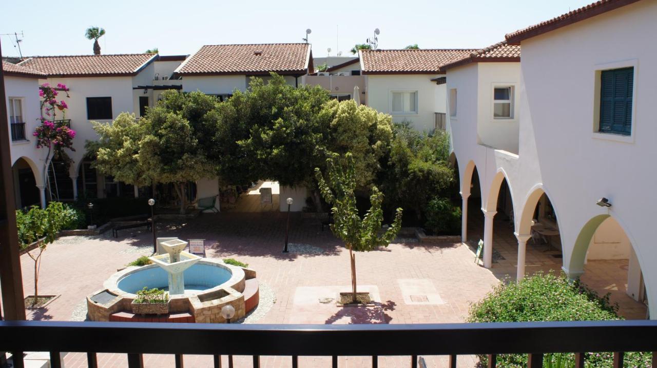 Limnaria Westpark 113 Daire Pafos Dış mekan fotoğraf